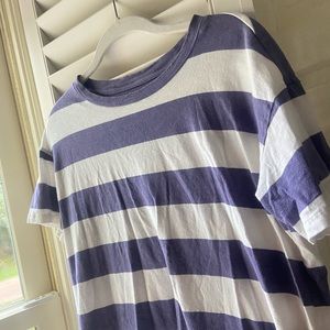 American Eagle striped Tee